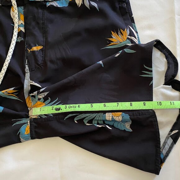 Salty CrewCrew Catalina Boardshort - Picture 9 of 16